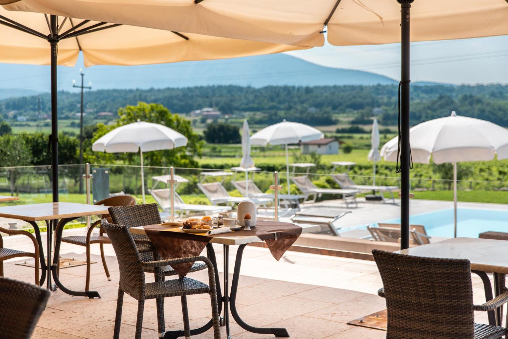 B&B Ca' Marognole Caprino Veronese Exterior photo